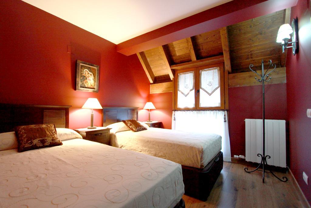 Apartmán Charming Escarrilla Exteriér fotografie