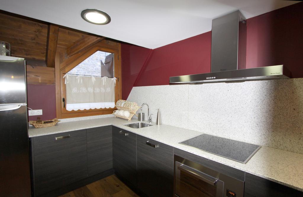 Apartmán Charming Escarrilla Exteriér fotografie
