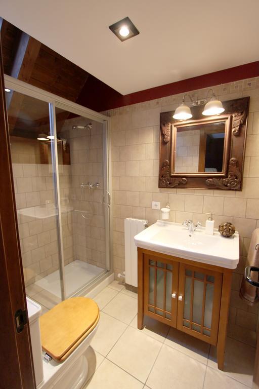 Apartmán Charming Escarrilla Exteriér fotografie